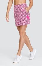 Load image in gallery viewer,Rynleigh 18" Skort - Labyrinth