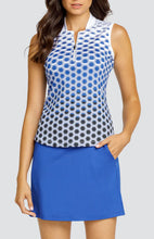 Load image in gallery viewer,Cely Polo - Hexagrid