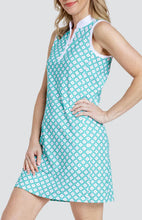 Cargar imagen en el visor de la galería, Willamena 35" Dress - Shimmer