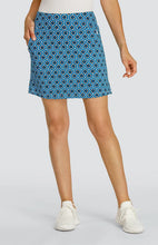 Load image in gallery viewer,Iyanna 18" Skort - Connection