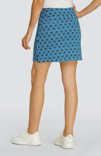 Load image in gallery viewer,Iyanna 18" Skort - Connection
