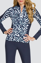 Load image in gallery viewer,Sher Polo - Regal Oasis