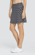 Carregue a imagem no visualizador da galeria,Isma 18" Skort - Hyperlink