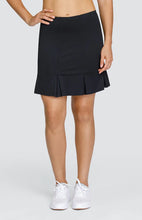 Load image in gallery viewer,Archer 18" Skort - Black