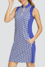 Load image in gallery viewer,Aeron 36,5" Dress - Spry