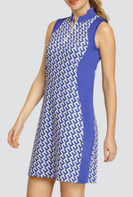 Load image in gallery viewer,Aeron 36,5" Dress - Spry