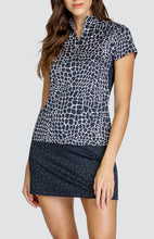 Load image in gallery viewer,Elevation 16" Skort - Black