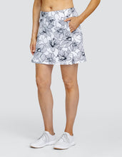 Carregue a imagem no visualizador da galeria,Andal 18" Skort