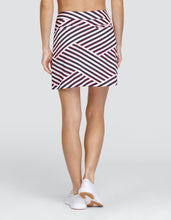 Cargar imagen en el visor de la galería, Darby 18" Skort - Camino