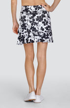 Load image in gallery viewer,Kiana 18" Skort - Supernova