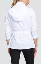 Load image in gallery viewer,Chaqueta Nola resistente al agua - Blanco - Tailgolf