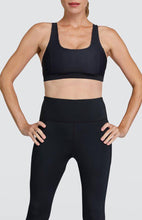 Load image in gallery viewer,Sujetador deportivo Kenia - Negro - Tailgolf