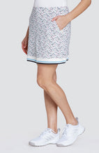 Cargar imagen en el visor de la galería, Sora Skort - Botanic Whispers
