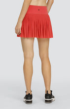 Cargar imagen en el visor de la galería, Seraphina 14.5" Skort - Cherry Rose - Tailgolf
