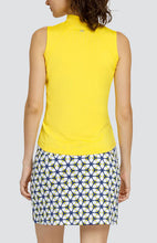 Carregue a imagem no visualizador da galeria,Adira Polo - Dandelion Yellow

