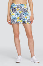 Carregue a imagem no visualizador da galeria,Kenny 17&quot; Skort - Enchanted
