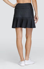 Cargar imagen en el visor de la galería, Reagan Skort - Snake - Tailgolf
