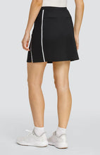 Cargar imagen en el visor de la galería, Karah 18&quot; Skort - Onyx Black
