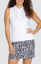 Carregue a imagem no visualizador da galeria,Aroha Polo - White
