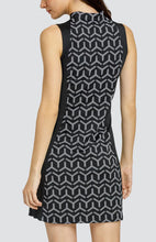 Cargar imagen en el visor de la galería, Wynn 36.5&quot; Dress - Trilogy
