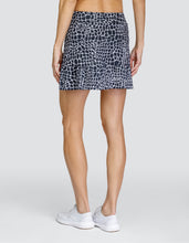 Carregue a imagem no visualizador da galeria,Albury 17&quot; Skort
