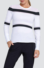 Load image in gallery viewer,Camiseta Marbella - Blanco - Tailgolf
