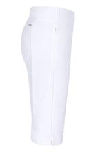 Cargar imagen en el visor de la galería, Pantalón Corto Sue - Blanco - Tailgolf
