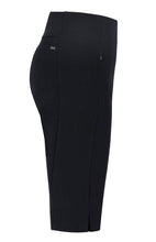 Cargar imagen en el visor de la galería, Pantalón Corto Sue - Negro - Tailgolf
