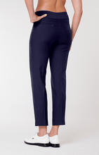 Load image in gallery viewer,Pantalón Mulligan Tobillero - Azul - Tailgolf
