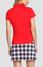 Cargar imagen en el visor de la galería, Colección Crimson Chic - Top Kinley - Tailgolf
